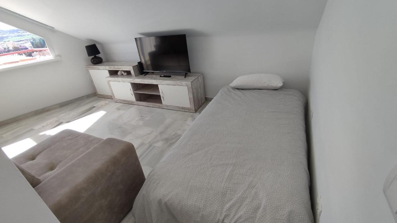 Apartamentos La Casa De Bebita Fuengirola Kültér fotó