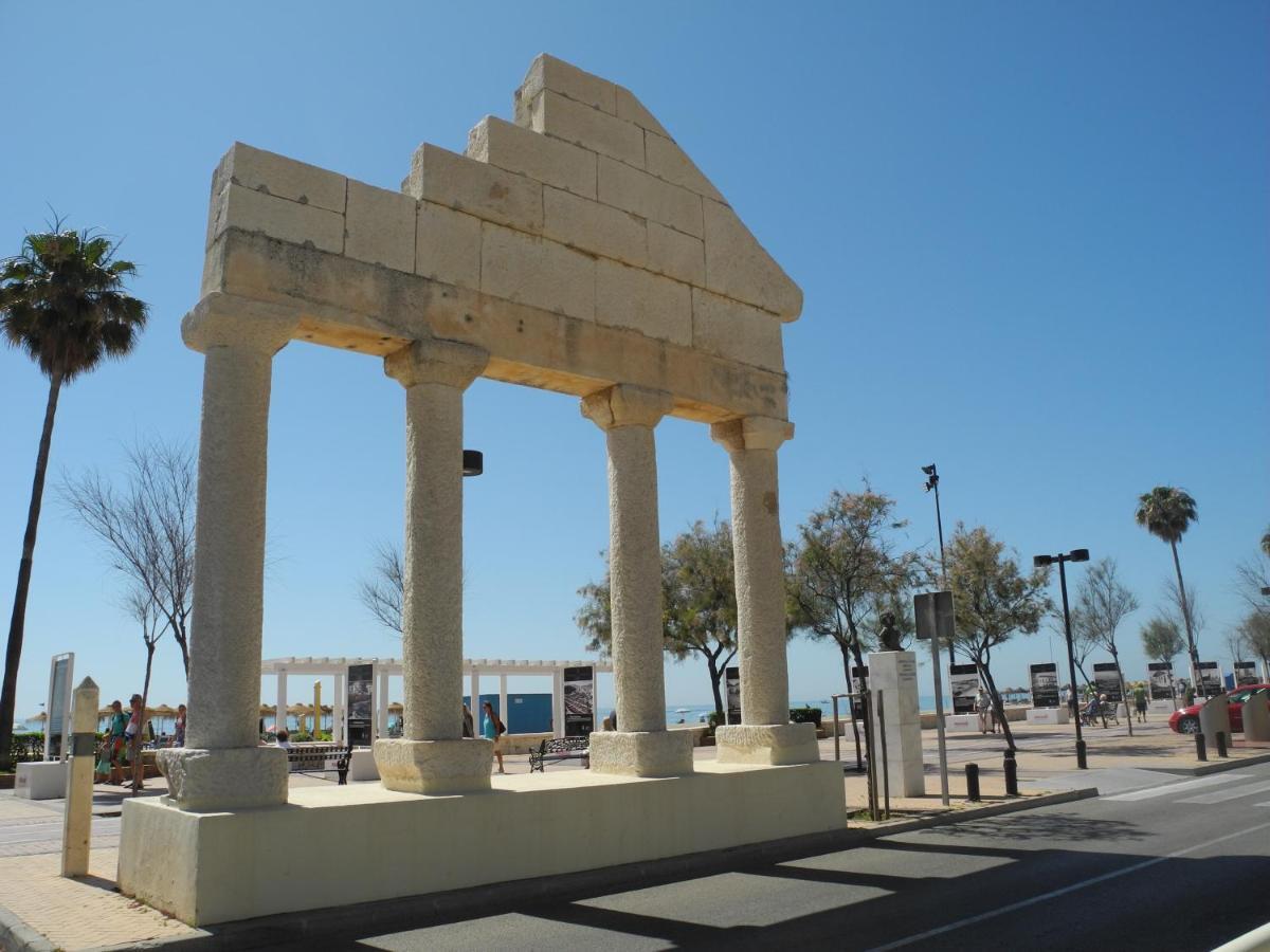 Apartamentos La Casa De Bebita Fuengirola Kültér fotó
